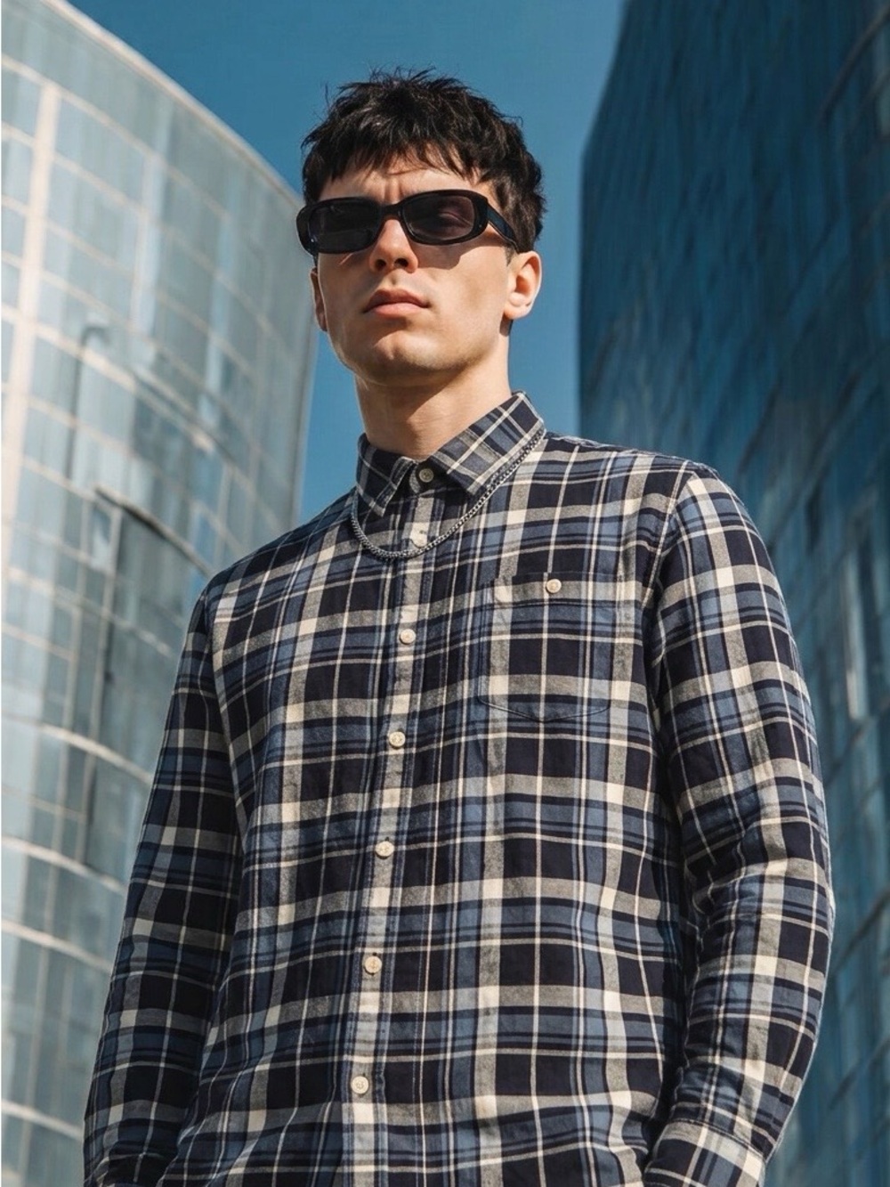 GAP Men's Navy and White Plaid Button-Down Shirt